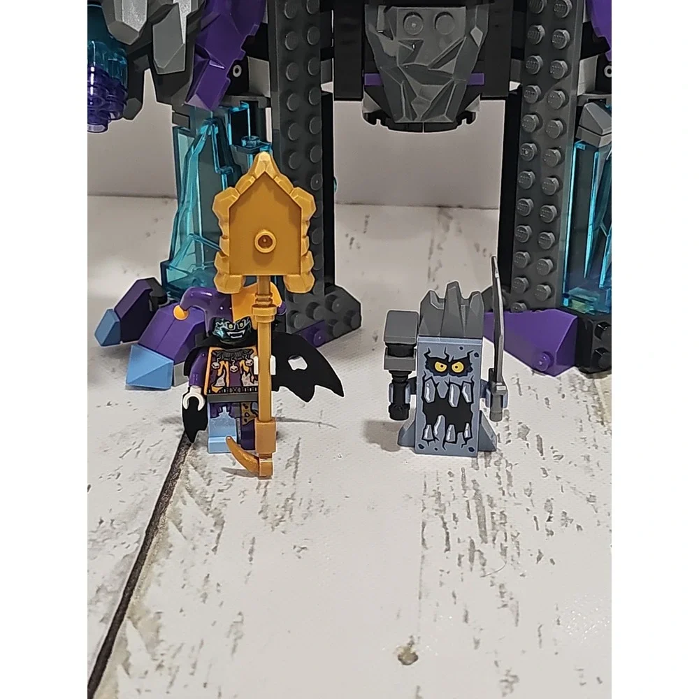 LEGO NEXO KNIGHTS: The Stone Colossus of Ultimate Destruction 70356 NOT COMPLETE